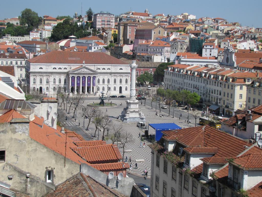 Remodeled Historic Apartment In Bairro Alto Lisboa Екстериор снимка